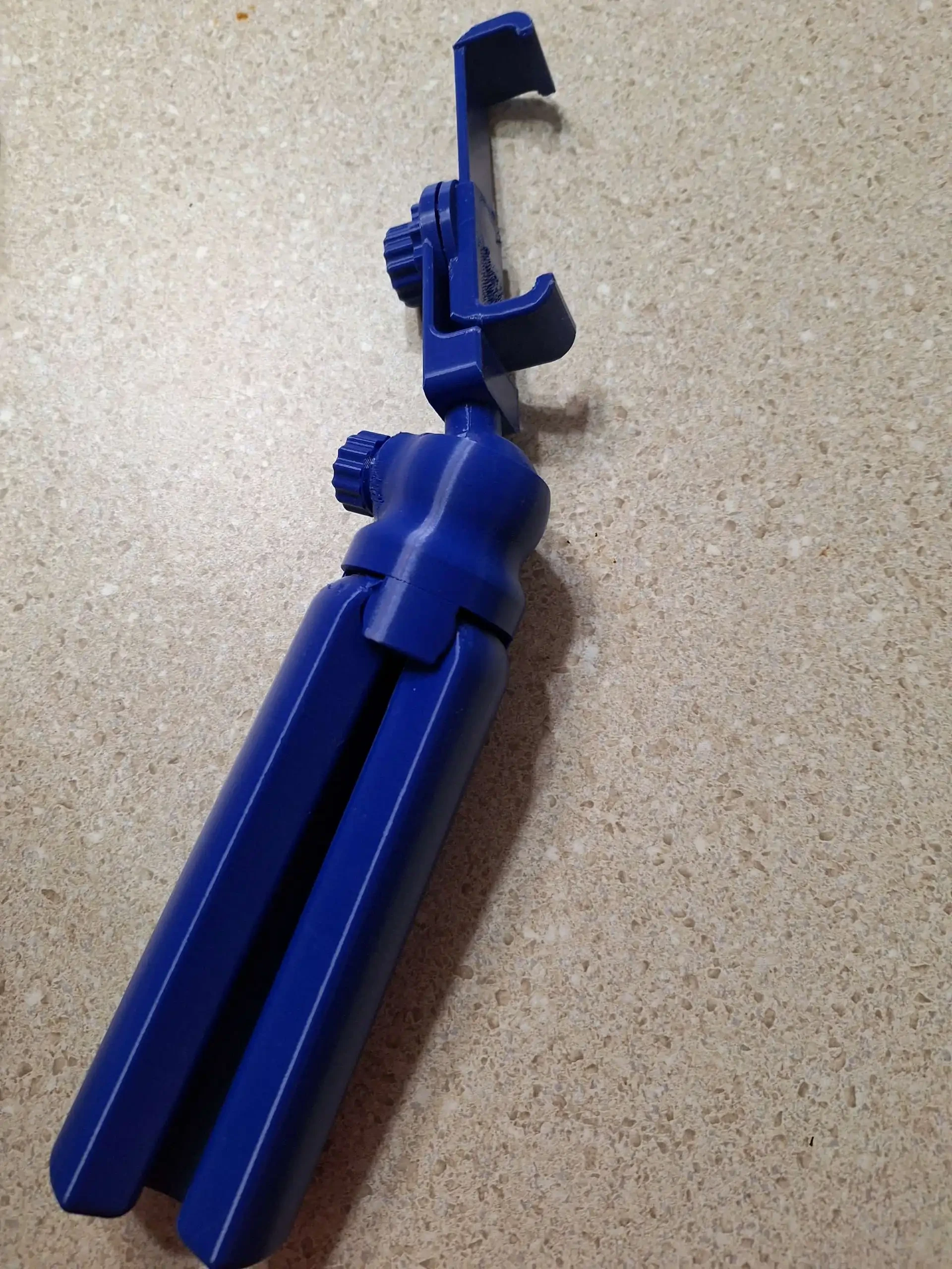 سه پایه نگهدارنده گوشی موبایل مدل 101