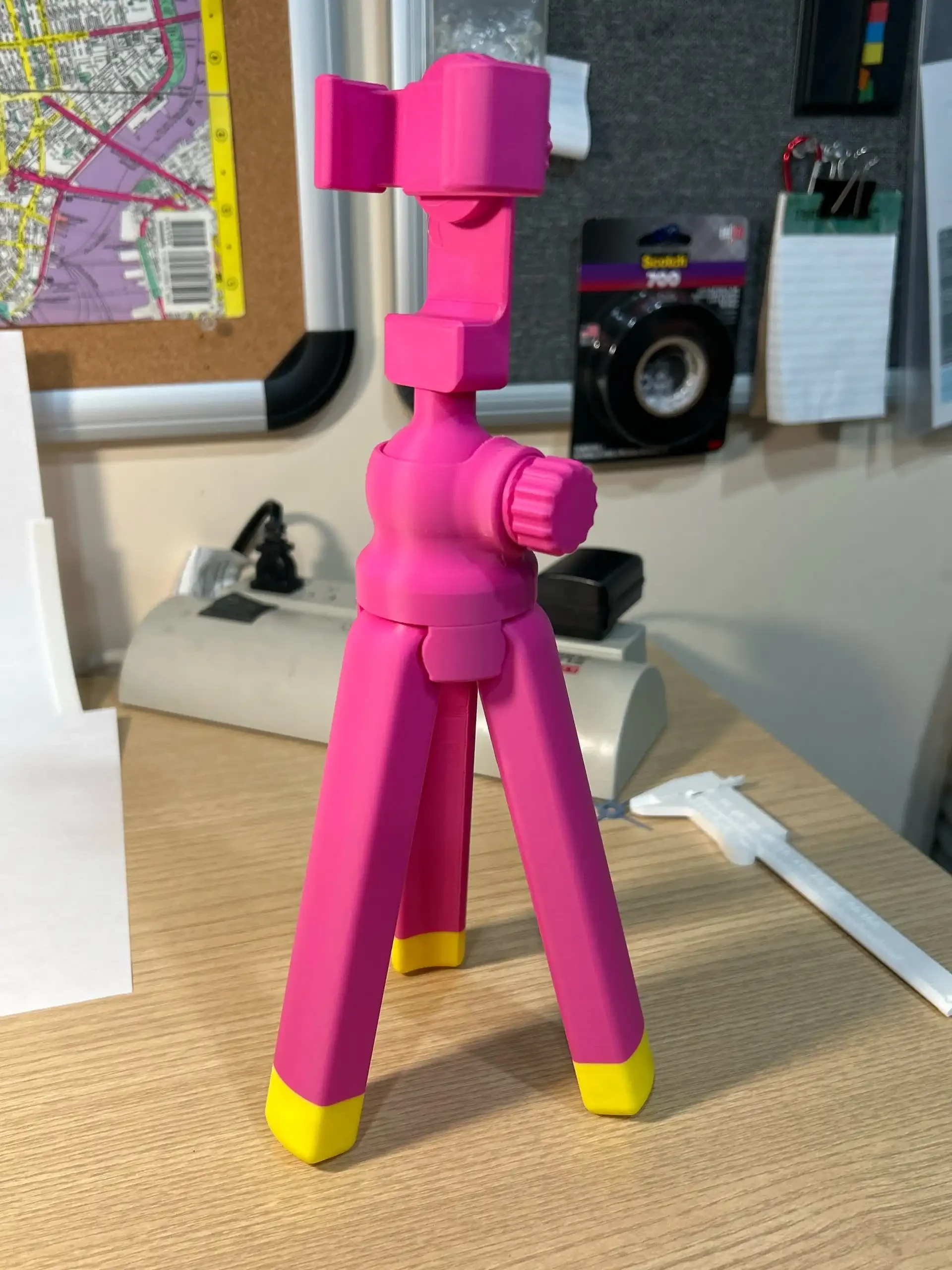 سه پایه نگهدارنده گوشی موبایل مدل 102