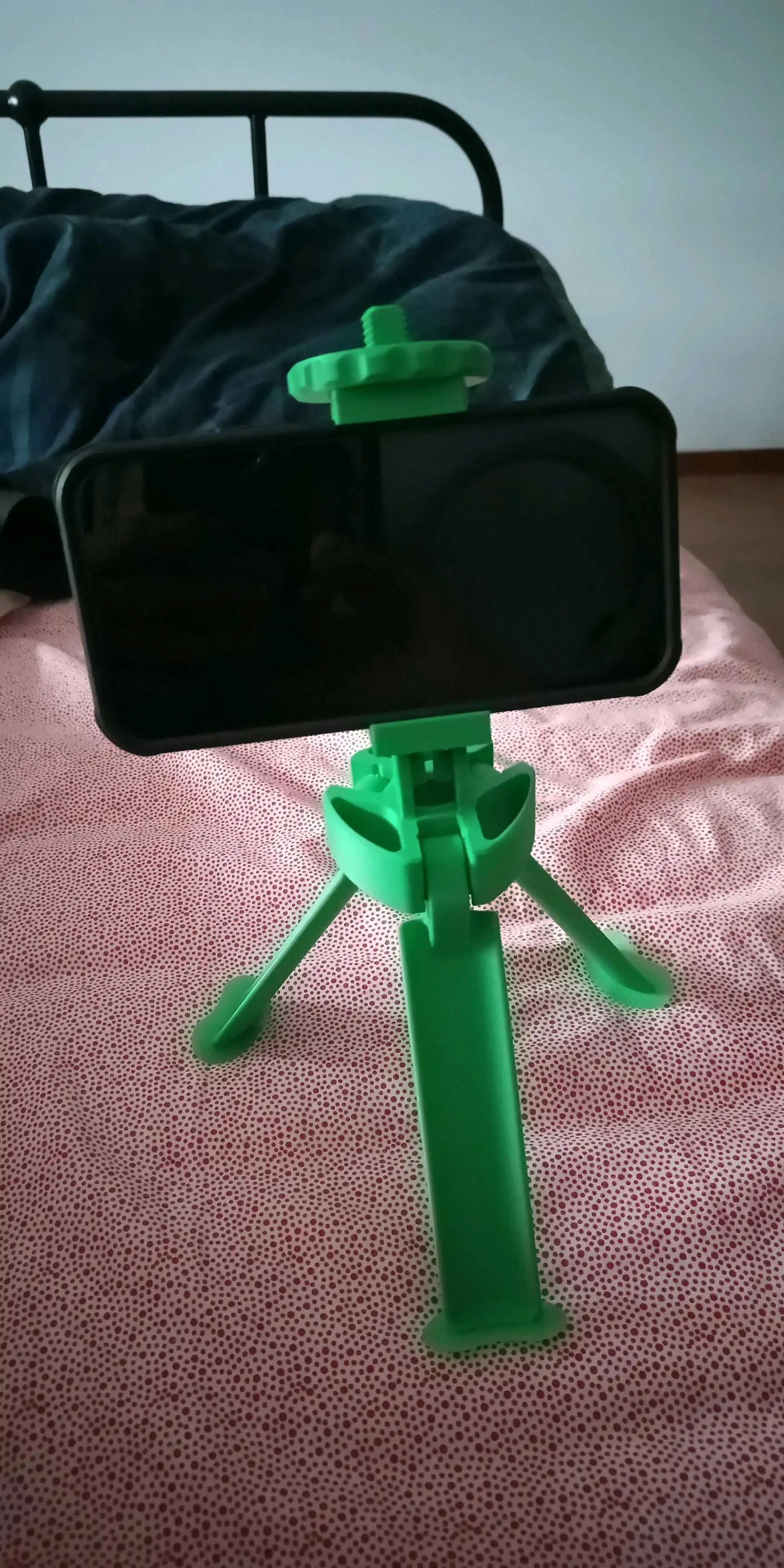 سه پایه نگهدارنده گوشی موبایل مدل 103