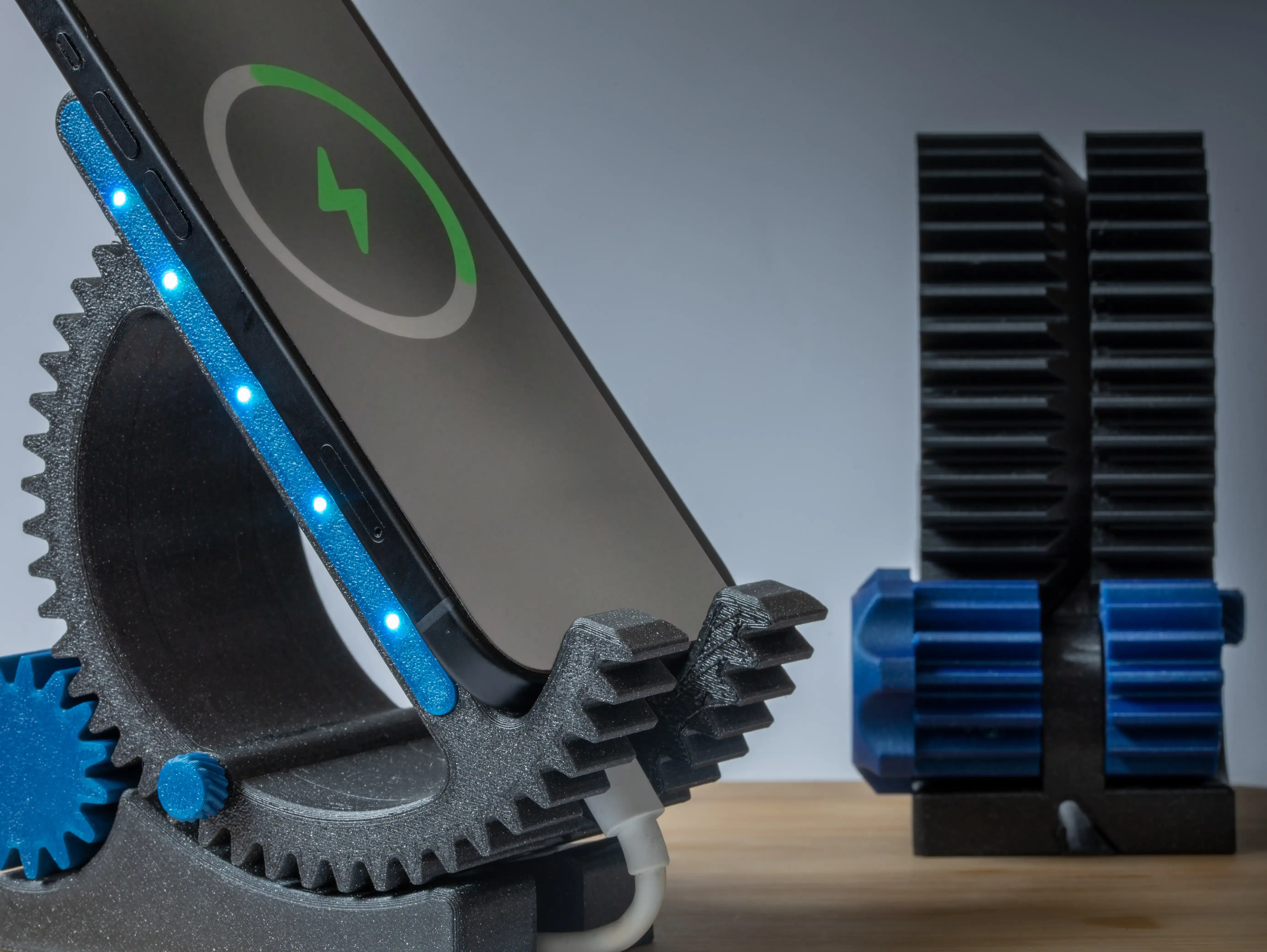 پایه نگهدارنده موبایل و تبلت مدل تیلت