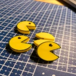 محافظ کابل شارژر مدل PAC MAN